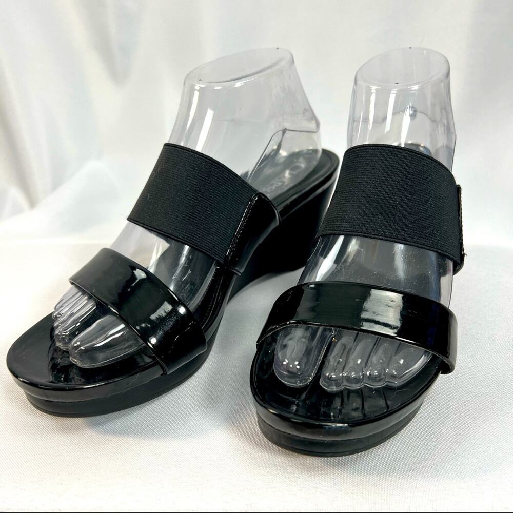 Chaps Rhoda black patent leather stretch slide on wedge open toe heel sandals 9 - Picture 2 of 7